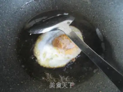 Make The little tofu curry duck egg step 1