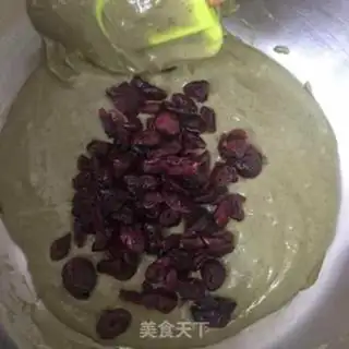 Make Scrambling the cranberry marfin step 5