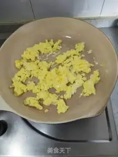 Make Pumpkin pea fried eggs step 3
