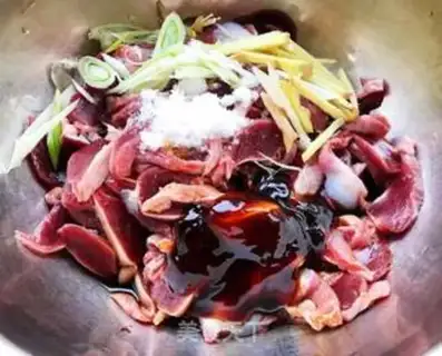 Make The fragrance of chickens step 3