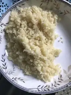 Make Garlic pepper sauce step 1