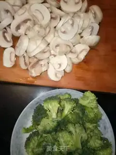 Make The broccoli step 1