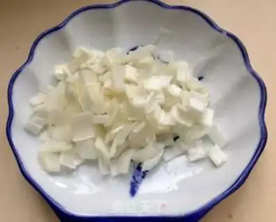 Make Tomato fried eggs step 3