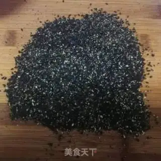 Make Black and sesame potatoes step 5