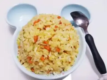 Make Onions, carrots, fried rice step 4