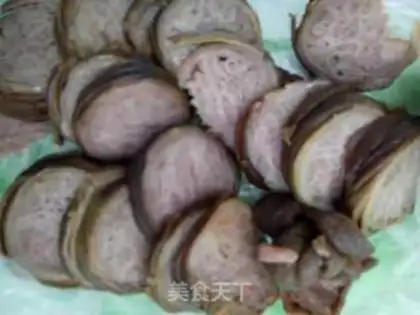 Make A bitter intestine with onions step 1