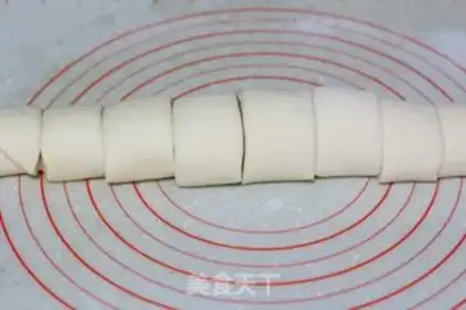 Make Old pretzels step 4
