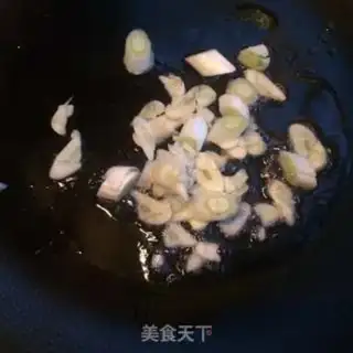 Make Cracking the broccoli shrimp step 3
