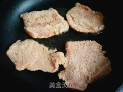 Make Pelican chicken chops step 1
