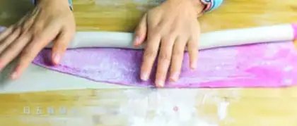 Make Flamingo cat ears step 6