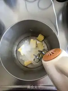 Make Grape soufflé step 1