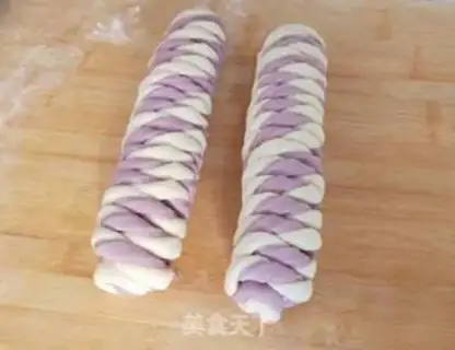 Make Fancy buns step 11