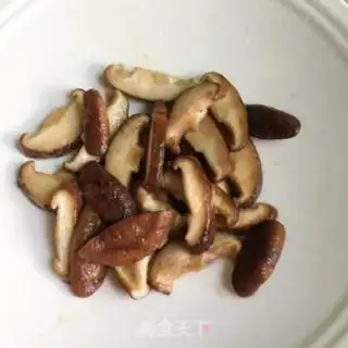 Make Beef mushroom pizza step 6