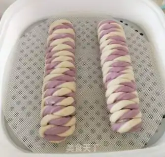 Make Fancy buns step 13