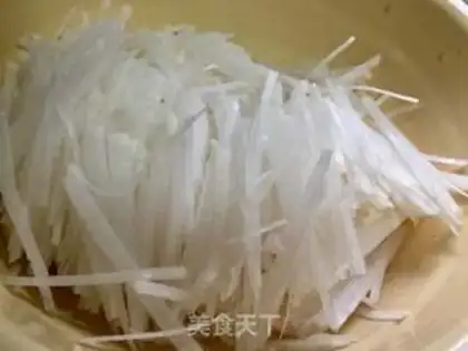 Make The radish tofu soup step 2