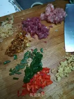 Make Beef pork and melon step 0