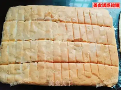 Make Red-tree cake rolls step 9