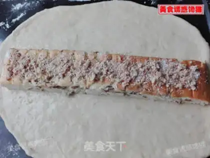 Make Red-tree cake rolls step 11