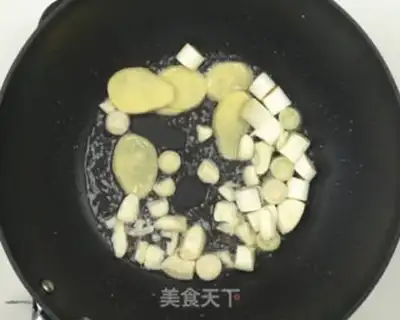 Make Chicken stew mushrooms step 4