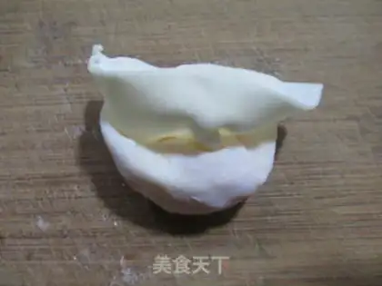 Make Carrot ducks step 9