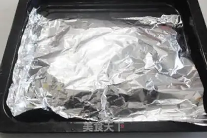 Make Tin paper roasted ribs step 2