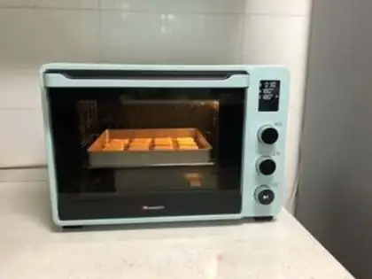 Make Katie Cat Biscuit step 9
