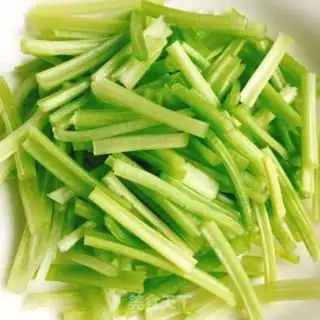 Make Celery beef step 0
