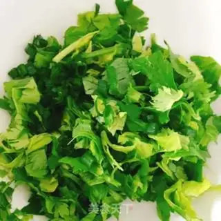 Make Celery omelet step 1