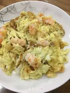 Make Shrimp fried eggs step 8