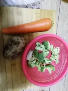 Make ♪ West blue flowers with carrots ♪ step 0