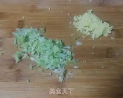 Make Pork fragrance bun step 2