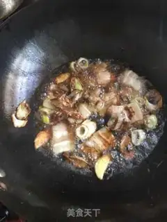 Make Five flowers for a soybean sprouts step 3
