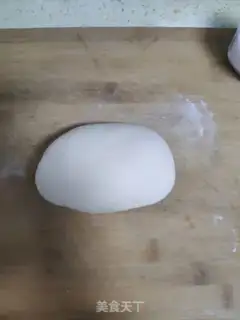 Make A giraffe toast step 1
