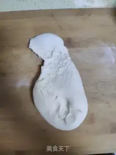 Make A giraffe toast step 3