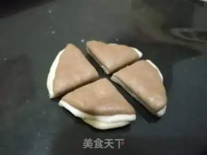 Make Three-coloured buns step 5