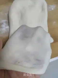 Make A giraffe toast step 5