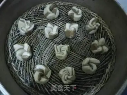 Make Three-coloured buns step 11