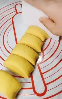 Make Sweet pumpkin buns step 4