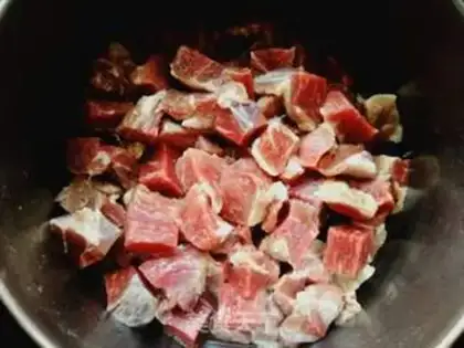 Make Red lamb step 1