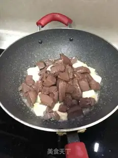 Make Pig blood tofu soup step 4