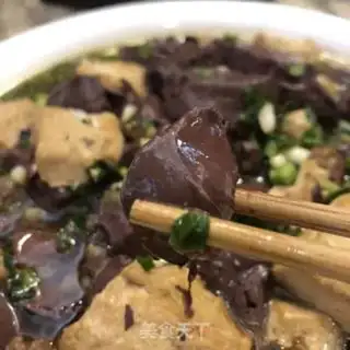 Make Pig blood tofu soup step 6