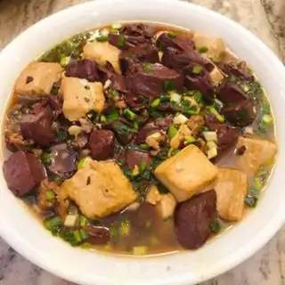 Make Pig blood tofu soup step 7