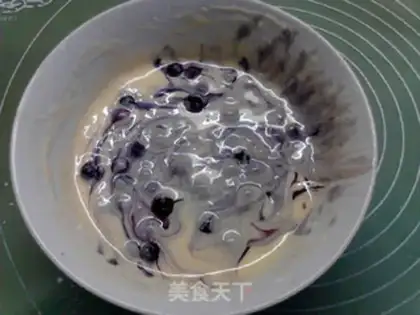 Make Low fat blueberry yogurt muffin step 5