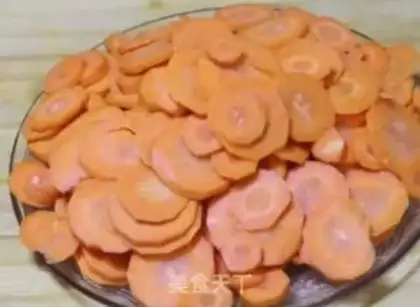 Make Carrot fruit step 2