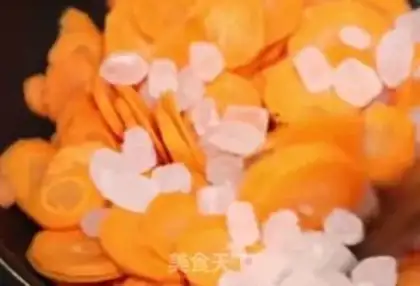 Make Carrot fruit step 4