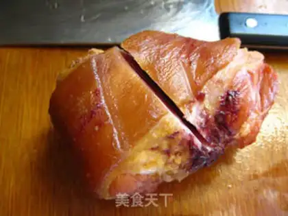 Make Black pepper onion, pig