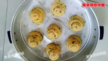 Make Pumpkin onion salt rolls step 5
