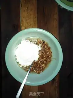 Make Red-tree cake step 3