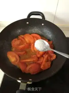 Make Tomato fried eggs step 4