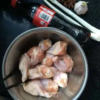 Make Coke chicken wings step 0